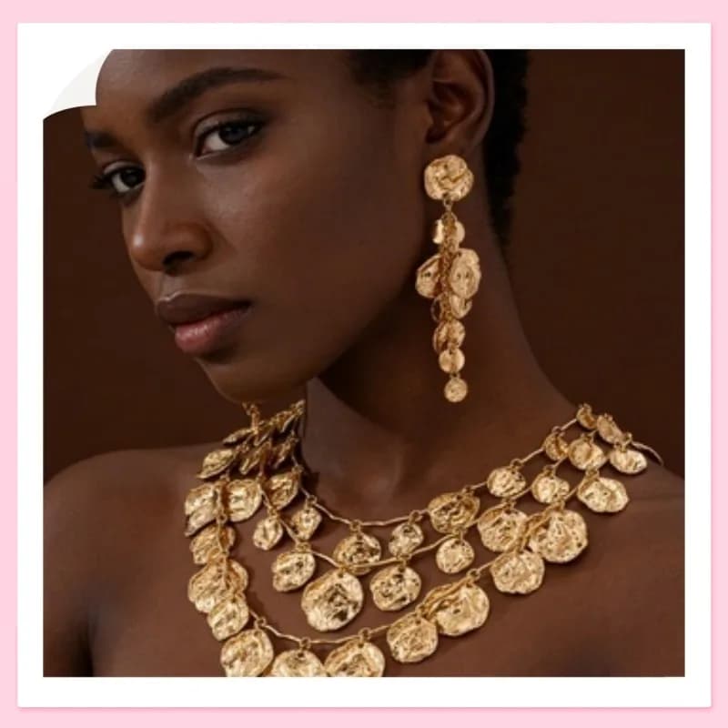 Collana in Metallo Irregolare di Tendenza, Set di Collane Eleganti e Uniche di Alta Gamma