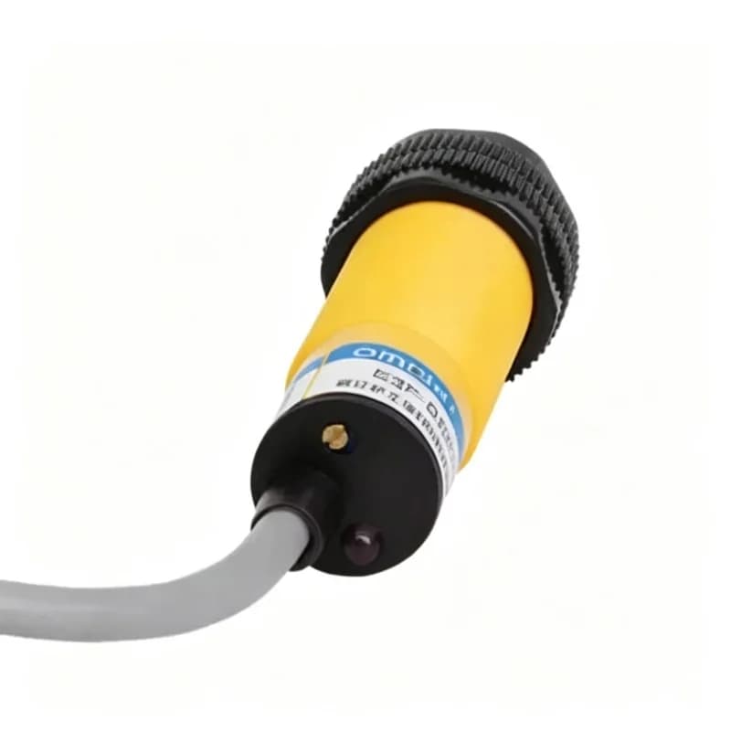 1PCS M18 Diffuse Photoelectric Sensor E3F-DS30 Series Infrared Proximity Switch 10-30cm Detect Distance