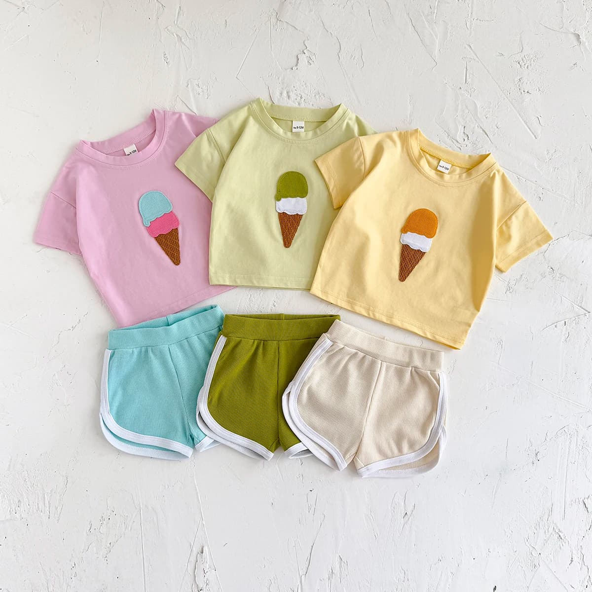 2025 Estate Neonati maschi Vestiti Set Per il tempo libero Neonate Tri Color Ice Cream Patch Camicia + Pantaloncini Vestiti Per Bambini 2 Pz/set