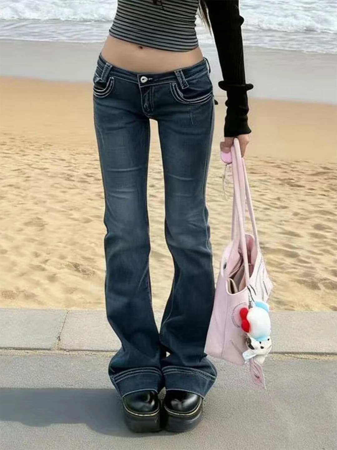 Jeans Denim a Vita Bassa a Zampa d'Elefante da Donna, Stile Vintage Lavato Blu, Slim Fit, Sexy, Casual, Collezione Estate 2026