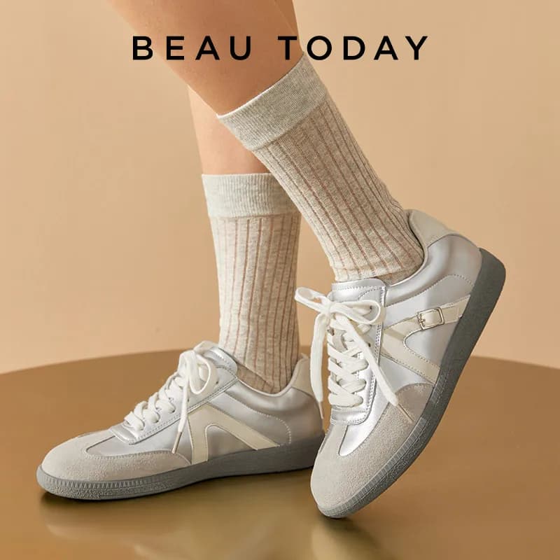 BEAUTODAY Scarpe da ginnastica da donna in pelle scamosciata di mucca scarpe stringate design con fibbia colore argento splicing moda donna pedale piatto fatto a mano 29843