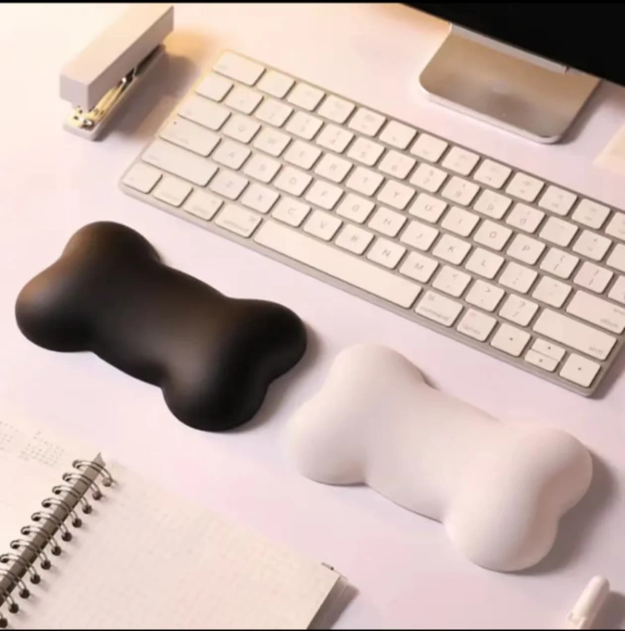 Simpatico tappetino per mouse Supporto per poggiapolsi Tappetino per mouse ergonomico in silicone antiscivolo per forniture per ufficio Accessori per decorazioni da scrivania