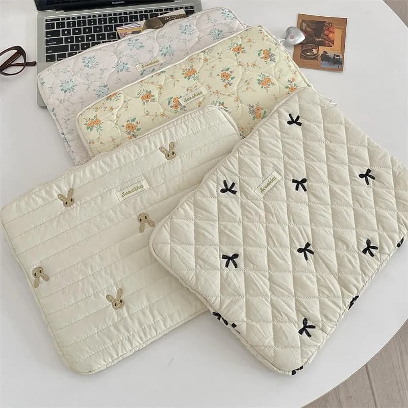 Custodia per tablet coreana con simpatico coniglio ricamato a rombi, custodia per laptop da 11/13/15 pollici