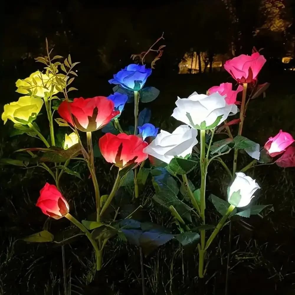 Lampada Solare a LED a Forma di Rosa, Luce Solare da Giardino Impermeabile per Esterni, Decorazione Luminosa a Forma di Fiore, Lampada Solare a Fiore per Patio