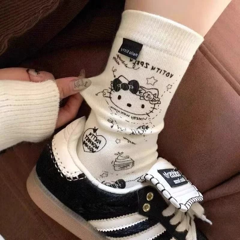 Calzini Lunghi Hello Kitty per Bambini e Bambine, Traspiranti, con Cartoni Animati, in Cotone Pettinato, Stile Hip Hop Harajuku, Regalo per Bambini