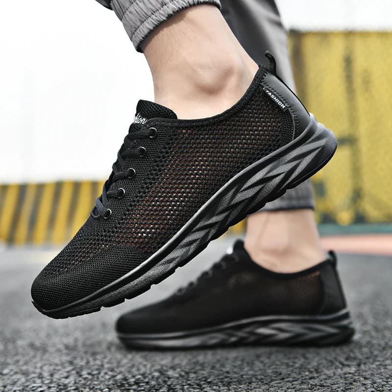 New Men's Shoes Breathable Casual Sneakers Summer Running Shoes Lightweight Soft Sport Shoe Male
