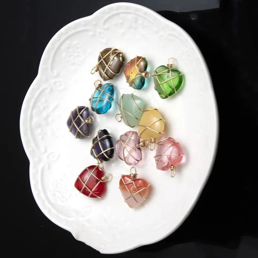 1 Pezzo Ciondolo in Pietra Naturale 20x25mm con Filo Dorato, Collana con Pendente a Cuore in Cristallo per Donne, Accessori Fai-da-Te