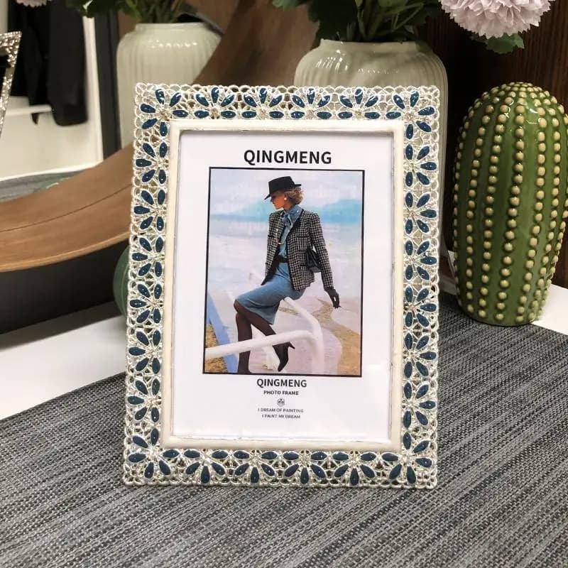 European Photo Frame Simple Modern Frame Light Luxury Design Frame Creative Frame Home Decoration