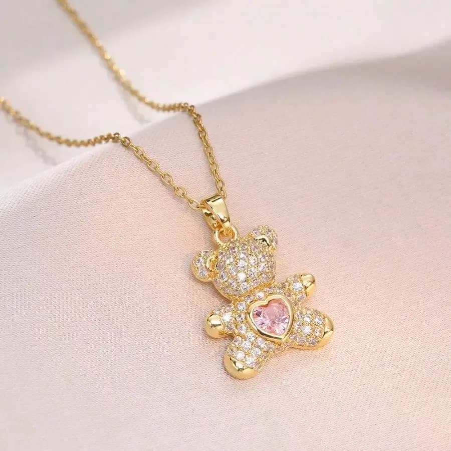 Fashion Hug Bear & Pink Heart Zircon Titanium Steel Necklace, Elegant Niche Design Clavicle Chain