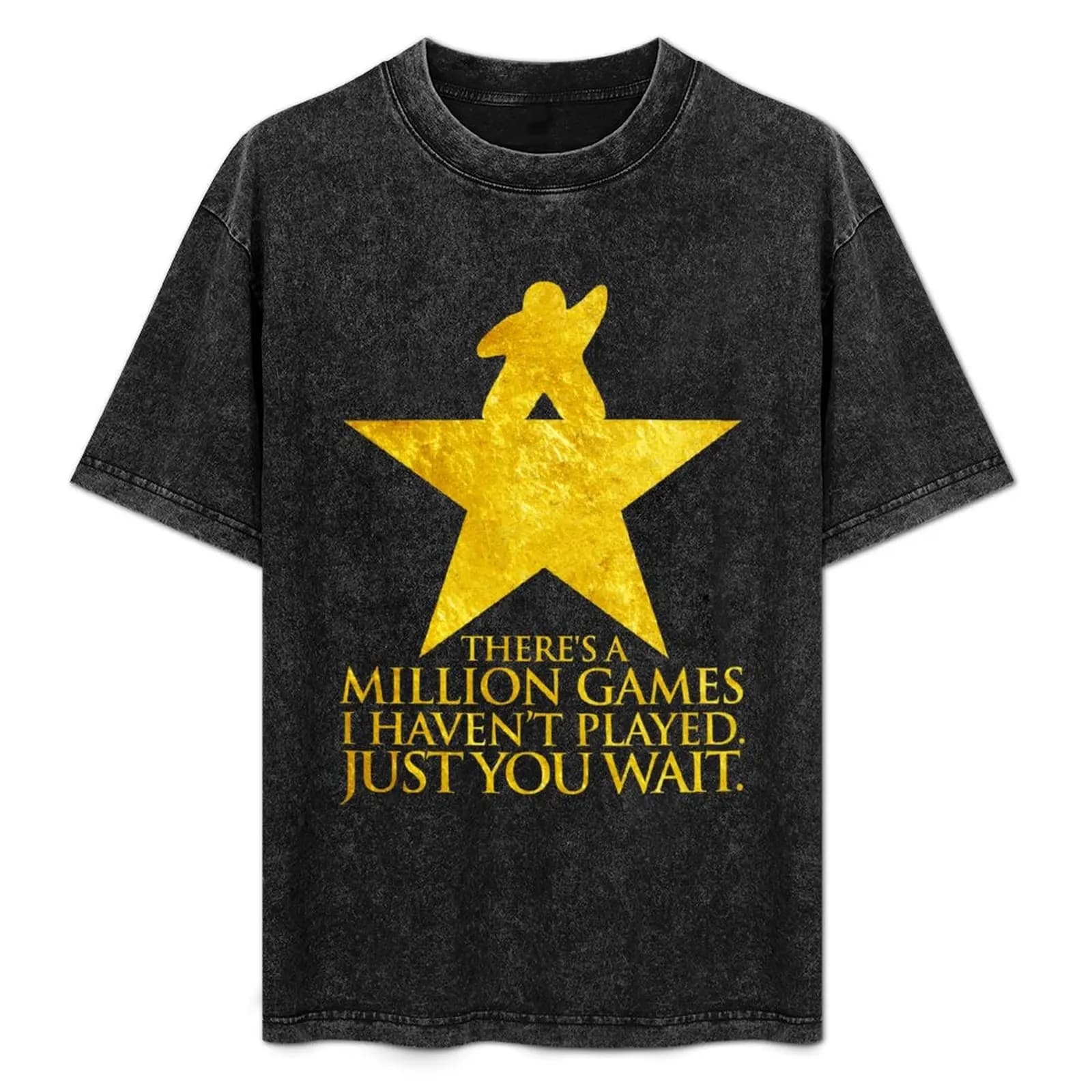 Ci sono milioni di giochi che non ho ancora giocabile. Semplicemente aspetta. T-shirt a tema gioco da tavolo musicale, maglietta casual con stampa originale