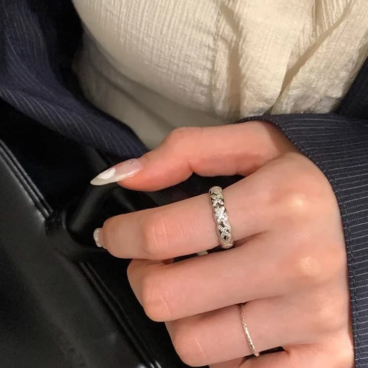 Anello con zirconi da donna in stile coreano con motivo diamante, lusso leggero, nicchia, sensazione di fascia alta, anello per dito indice, versatile, anello aperto, alla moda