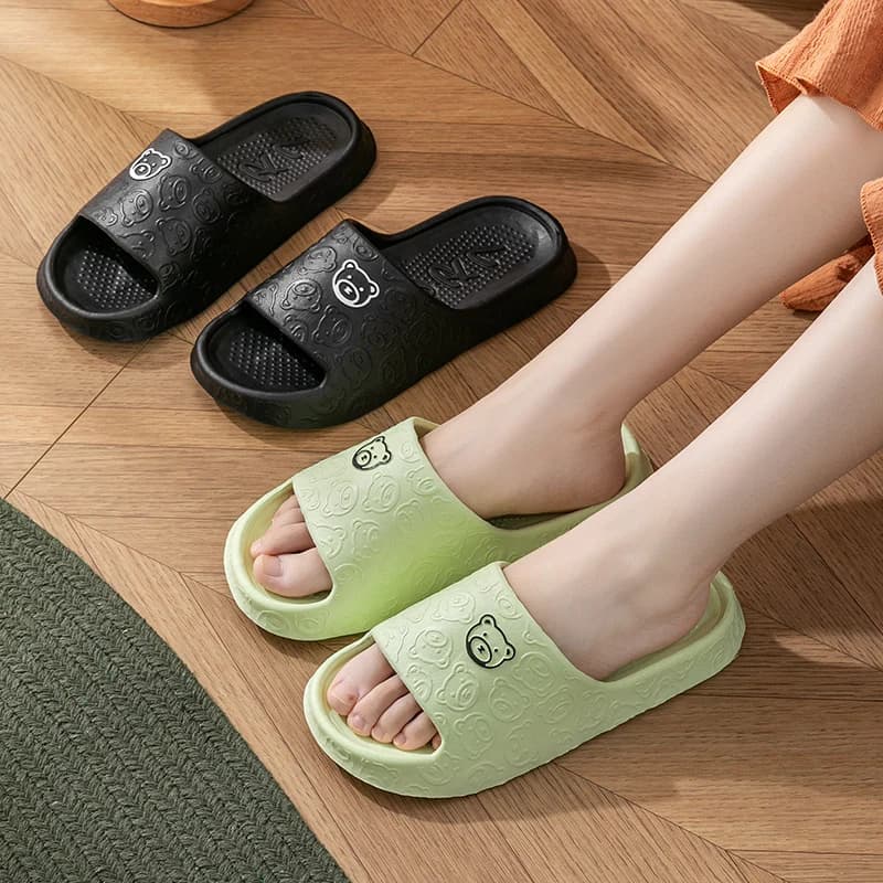 Fashion Men's Slippers Summer Printting Little Bear Sandals Indoor Bathroom Non-slip Soft Women Dormitory Casual Shoes Couple