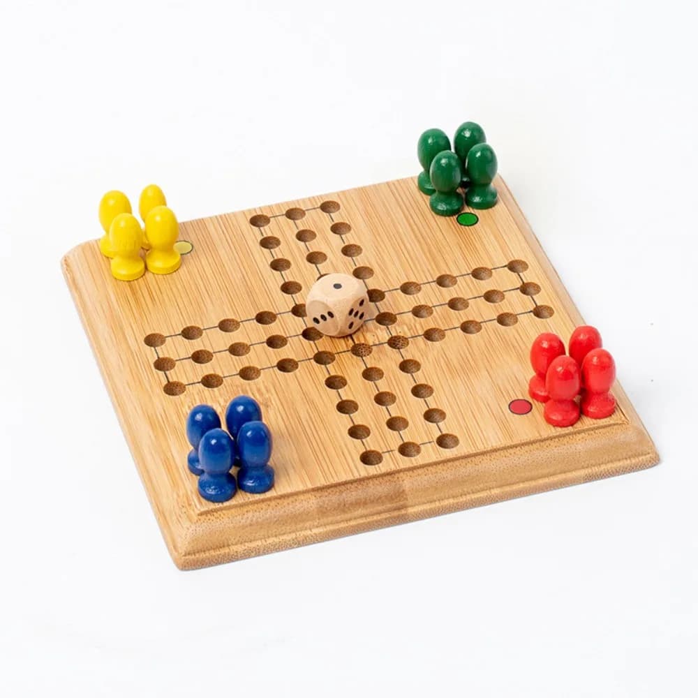 Mini gioco di scacchi Borad in legno Scacchiera educativa Dama da backgammon da viaggio Migliora l'intelligenza portatile
