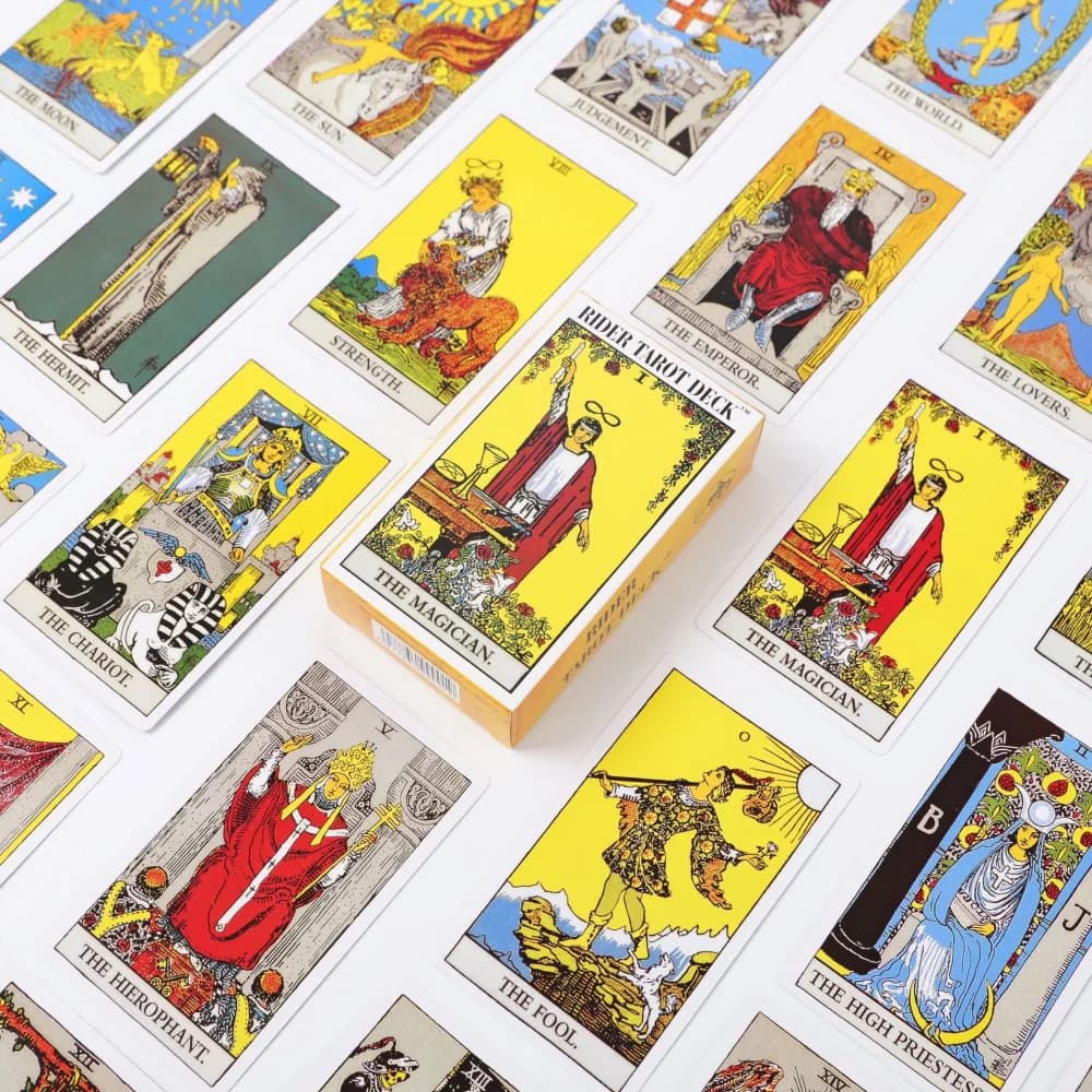 Gioco di carte oracolo dei Tarocchi classico inglese, intrattenimento casual per riunioni di famiglia e vacanze.