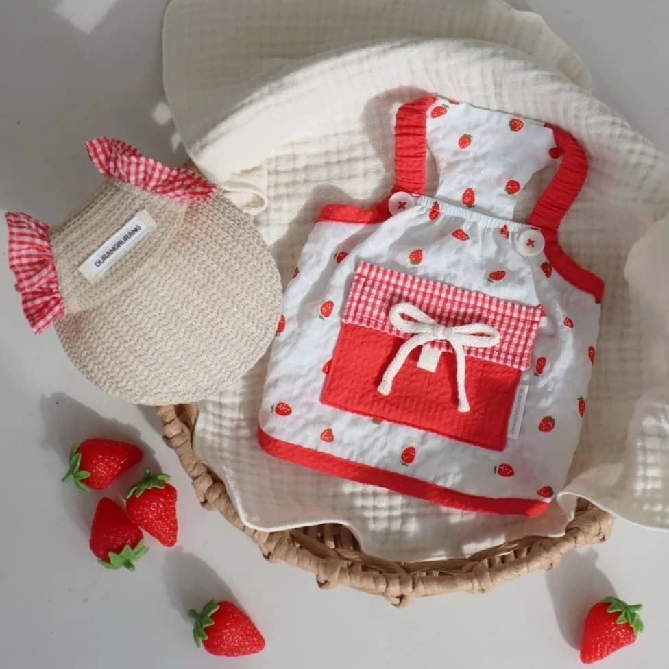Canotte Estive per Cani con Stampa Fragola, Gilet Dolci per Animali Domestici, T-shirt Morbide a Maniche Corte con Cappello per Teddy
