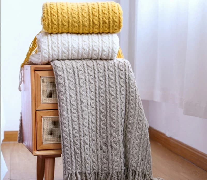 Coperta per divano Coperte lavorate a maglia Coperte per aria condizionata in filato nordico con nappe Coperta per pisolino con asciugamani Coperte per letto