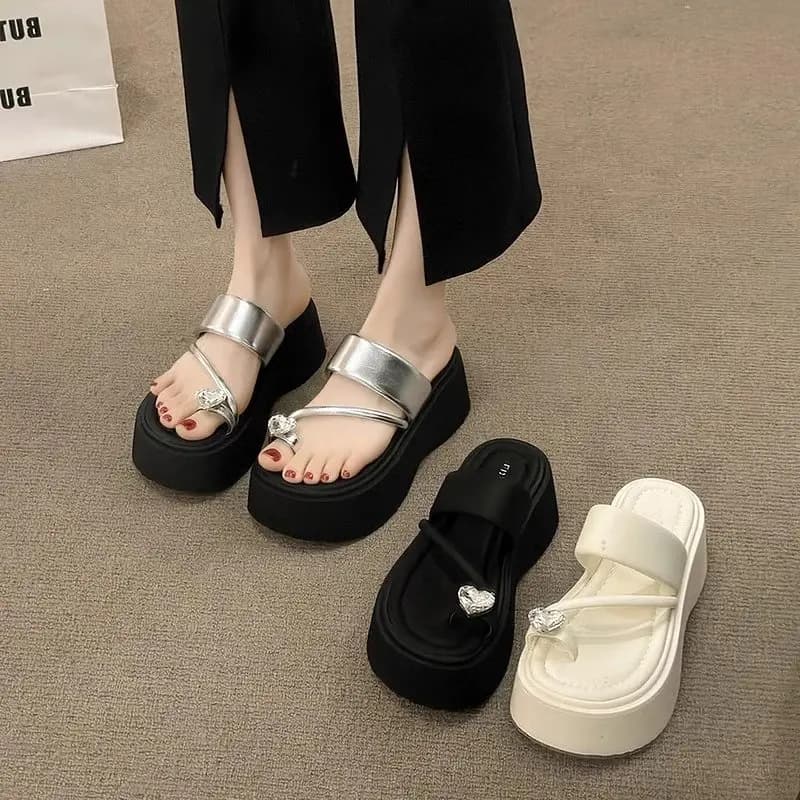 Sandali Estivi da Donna con Tacco Alto e Suola Spessa, Ciabatte Versatili Slip-On Stile Coreano con Decorazioni in Diamanti
