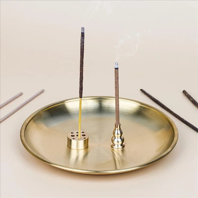 Bruciatore da 12 pezzi, porta incenso per bastoncini di incenso/incenso a bobina/cono di incenso, raccoglitore di cenere in ottone per meditazione Yoga Room-B51B