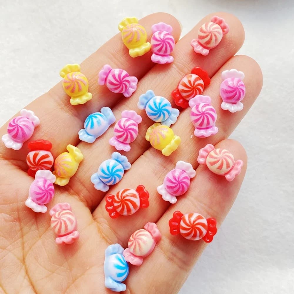50 pezzi in resina carino mini colorato caramelle di Halloween nail art figurine di pietra con retro piatto scrapbook gioielli fai da te decorazioni artigianali
