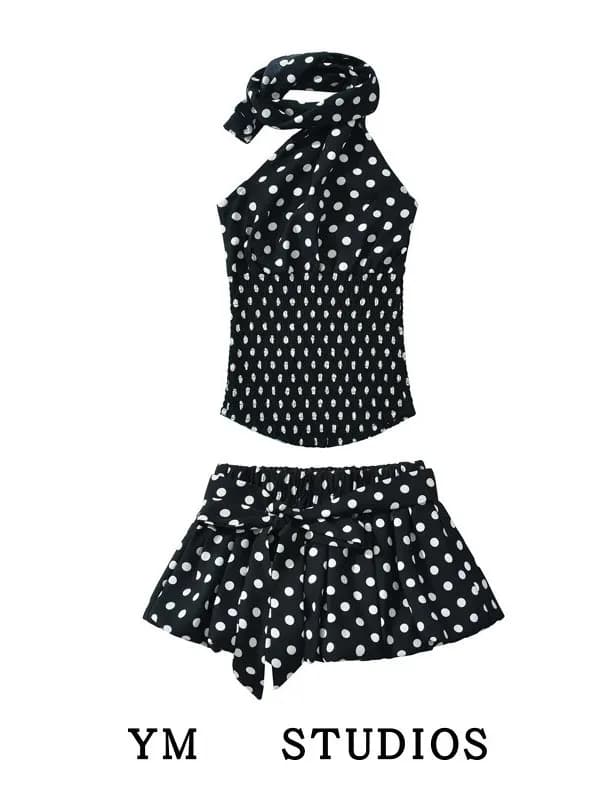 Completo due pezzi estivo da donna con top a pois sexy a girocollo e gonna corta, in poliestere