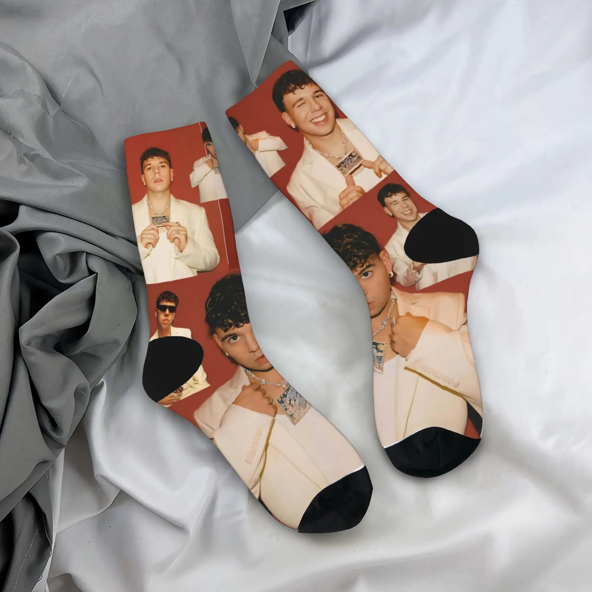 Men's socks Rapper Quevedo Calze Winter news Soft mid socks Outdoor non-slip socks with graphics