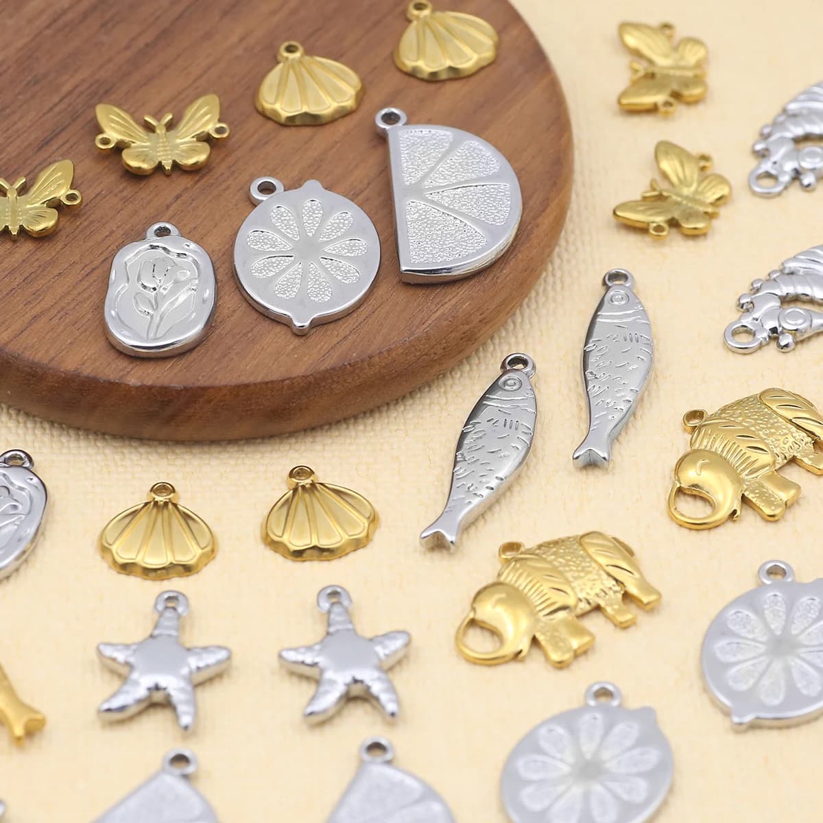 2 pezzi color oro cavalluccio marino conchiglia stella marina farfalla ciondolo in acciaio inossidabile per creazione di gioielli collana braccialetto accessori fai da te