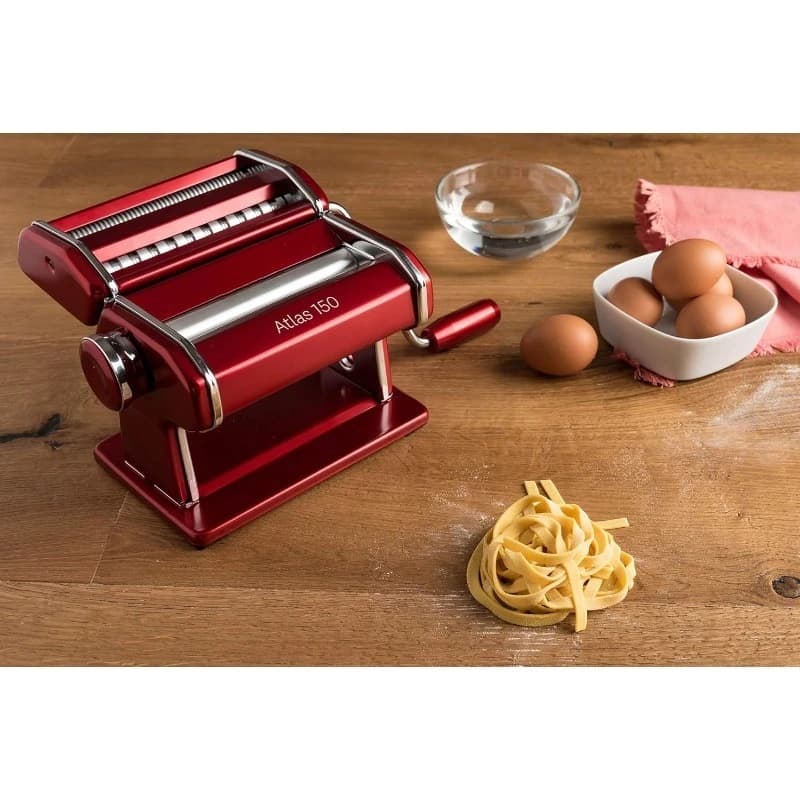 Macchina per Pasta Atlas 150 Rossa, Made in Italy, Include Tagliapasta, Manovella e Istruzioni