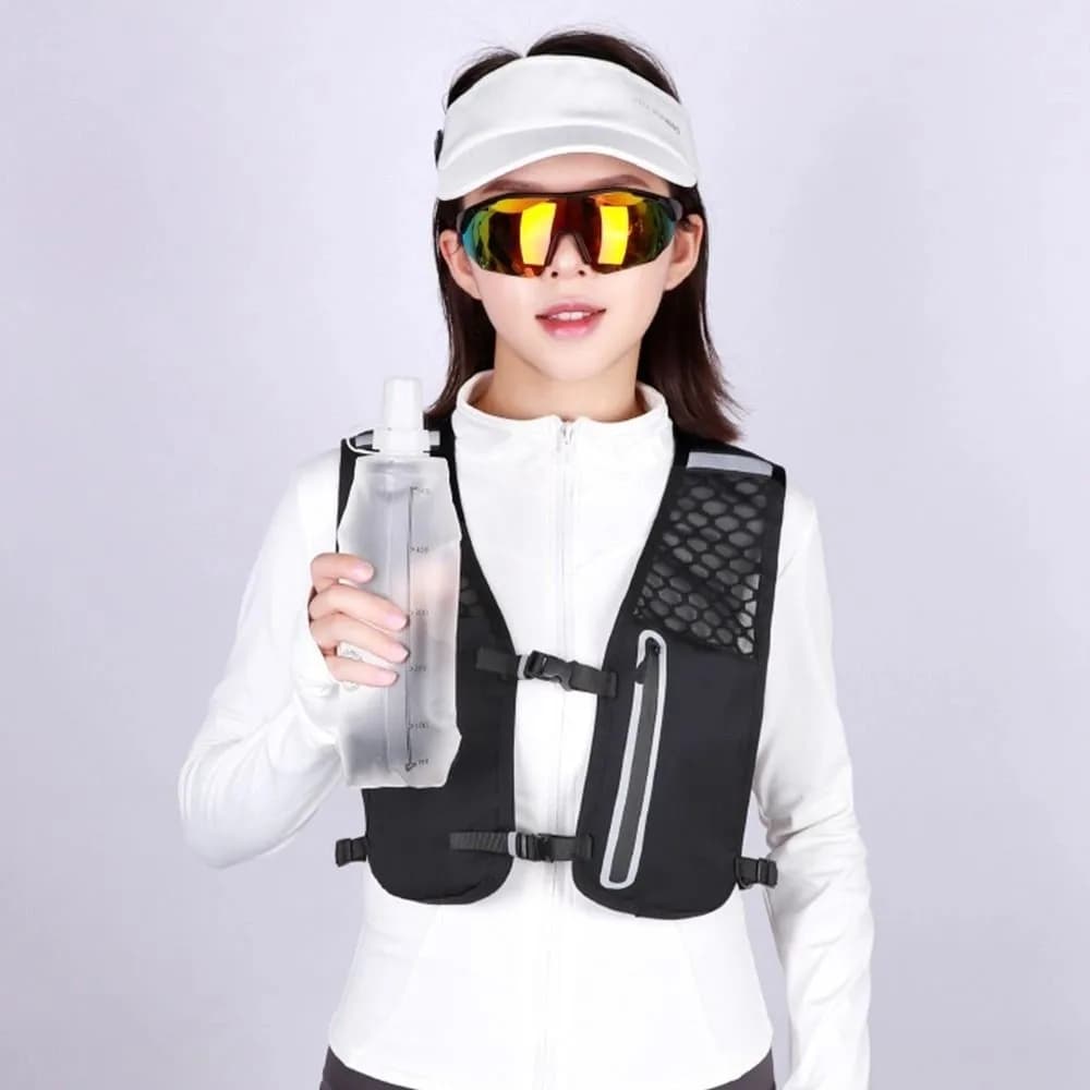 Reflective Reflective Running Vest Pack Waterproof 2L Running Hydration Vest Bag with 500ml Bottle Breathable Water Chest Pack
