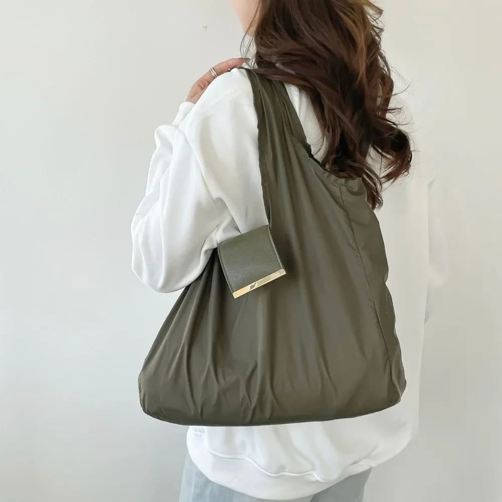New Mini Keychain Tote Bag Large Capacity Lightweight Foldable Shopping Bag Key Ring Eco-Friendly Expandable Reusable