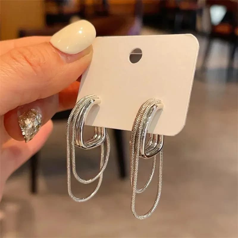 Light Luxury Cold Tone Chain Tassel Earrings For Women, Minimalist Designer Silver Stud Elegant Fashion Ear Jewelry