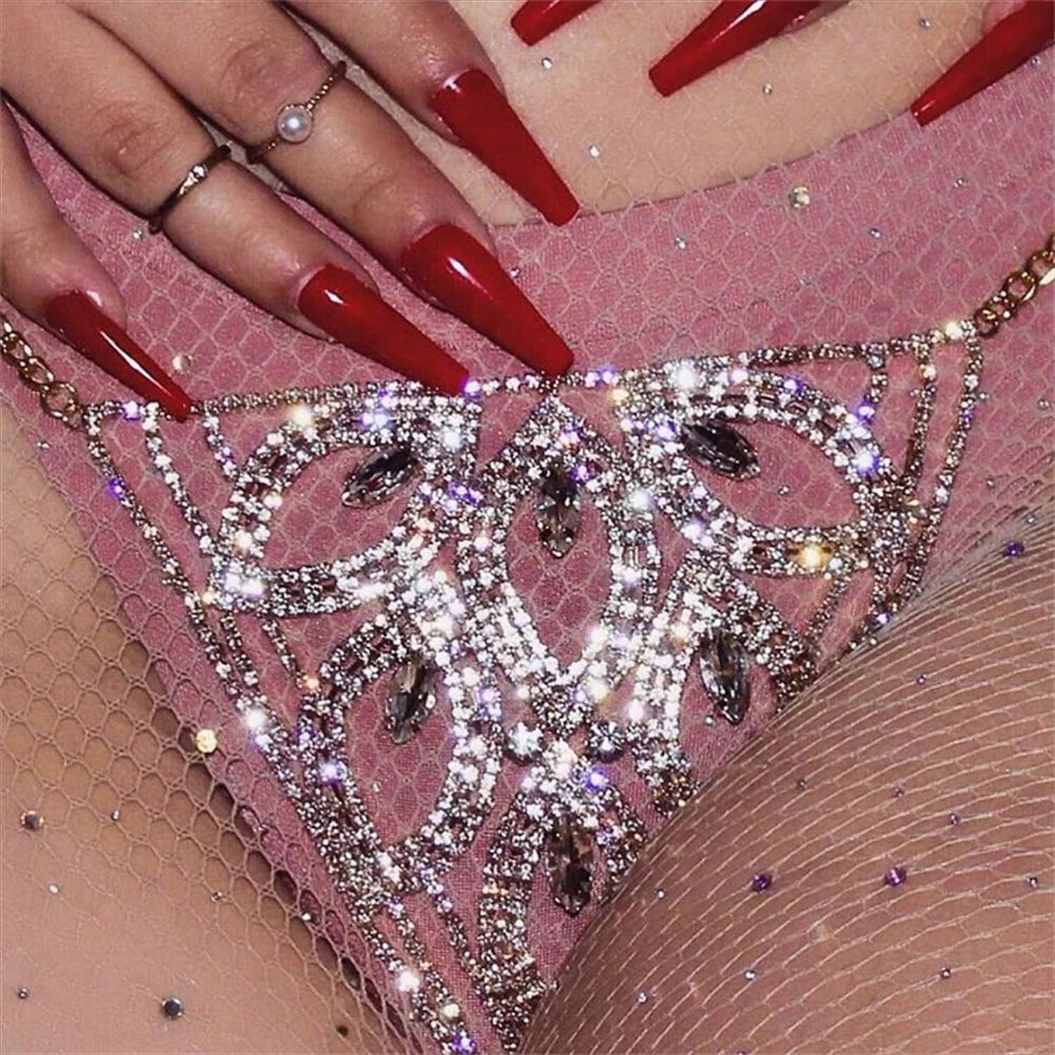 Catena per il corpo perizoma con strass sexy da discoteca, accessori per catene in vita da spiaggia erotiche scintillanti Sfilata di moda Gioielli San Valentino