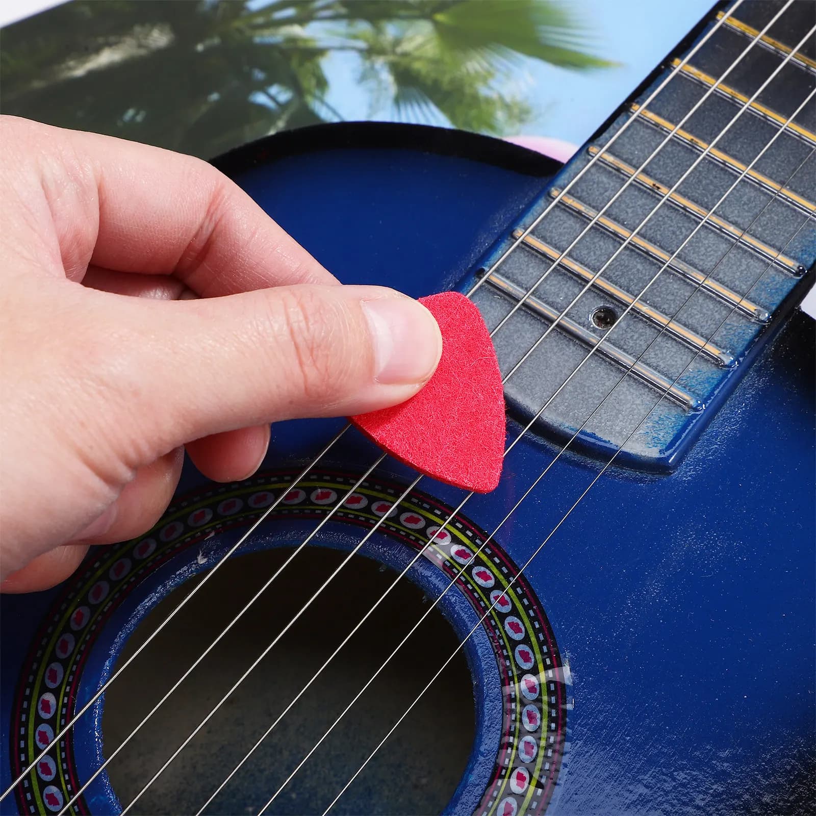 15 Pezzi Plettri in Feltro Vibranti per Chitarra e Ukulele, Dimensioni Piccole e Delicate, Superficie Liscia, Multiuso per Artigianato e Fai-da-Te