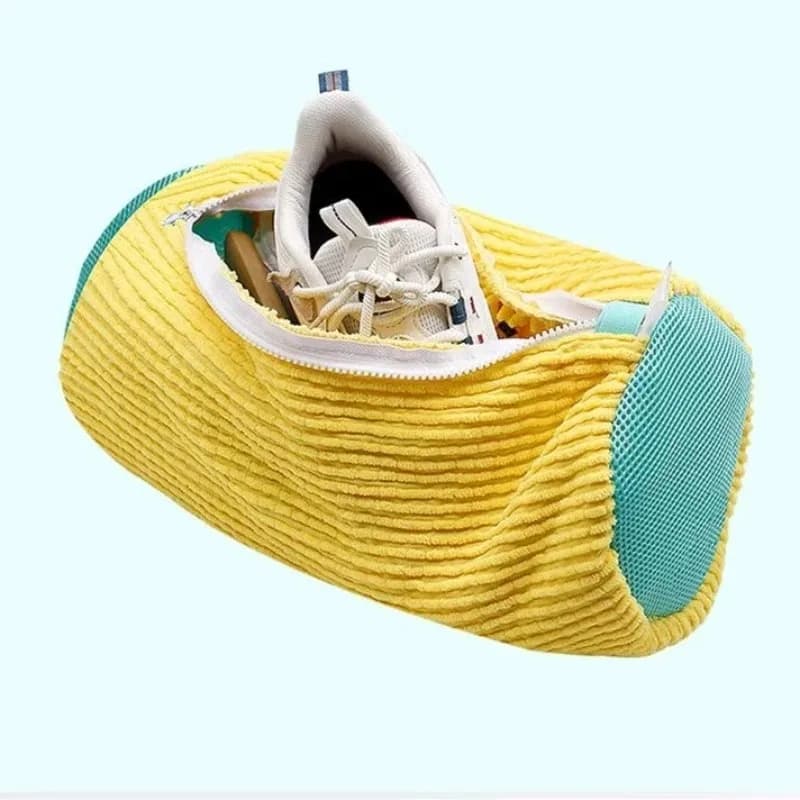 Bag for washing shoes with zip closure, padded mesh linen bag for sneakers, delicate safe washing machine, soft fiber protection