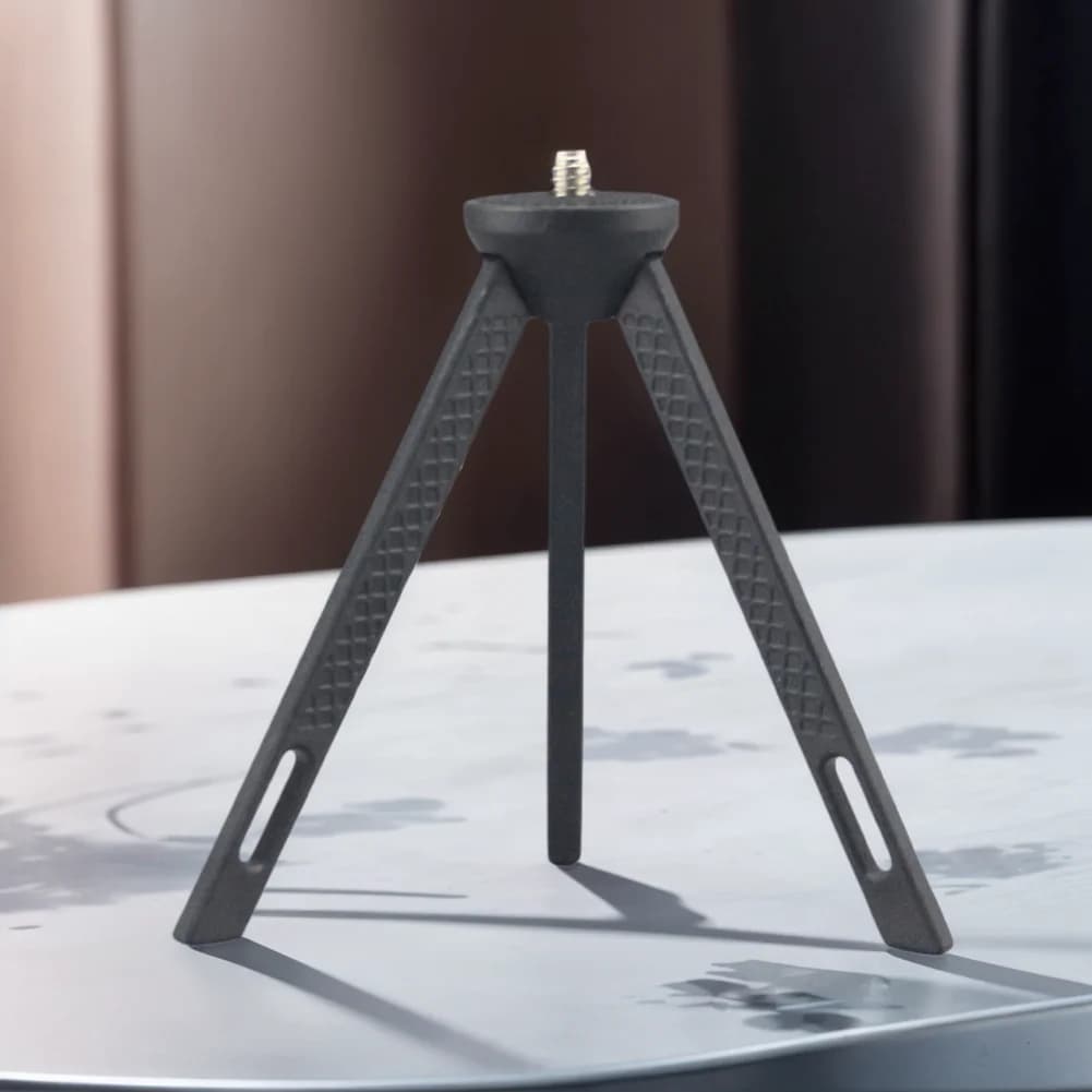 Lamp Bracket Multifunctional Outdoor Lantern Tripod Base Camping Lantern Tripod Stand for Strobe Light Camera Softbox