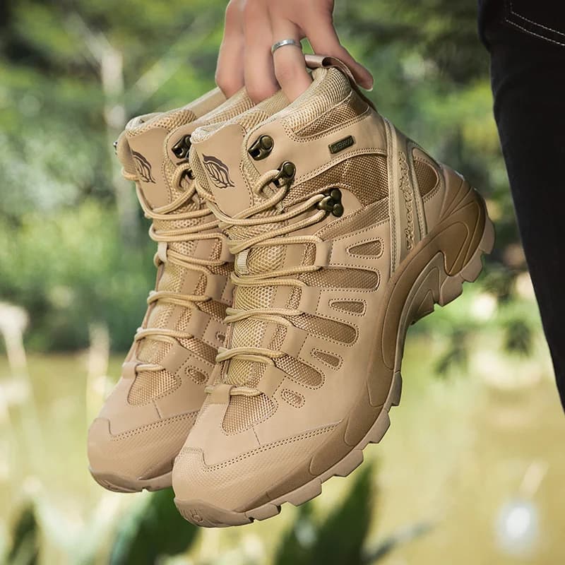Men New Tactical Boots Waterproof Ultrallight Anti-Slip MaleTraining Breathable Climbing Hiking Shoes Rapid Response Army Boots