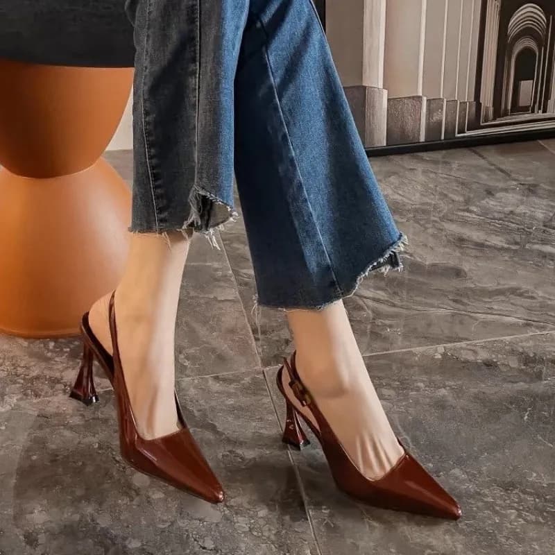 Scarpe con Tacco Alto a Punta per Donna, Nuovi Sandali Eleganti in Pelle Verniciata Sexy con Tacco a Spillo