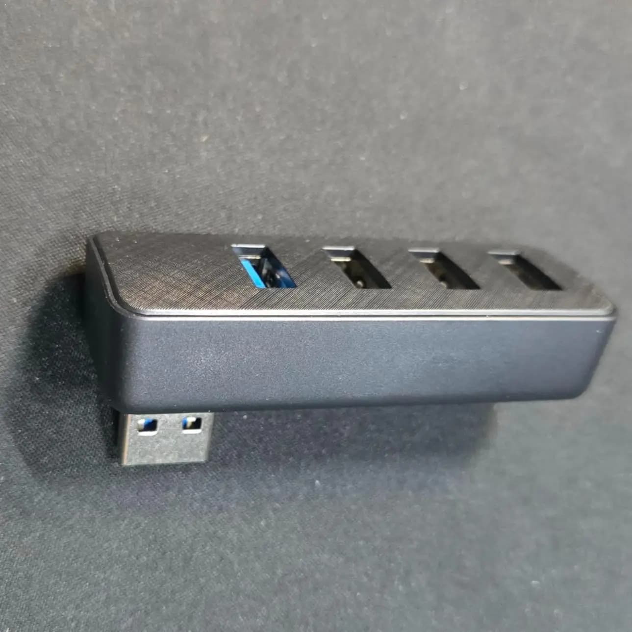 USB Hub for Tesla 2024-2025 Highland, Cybertruck and New Juniper: 4-in-1 Docking Station for Dashcam and Dashcam