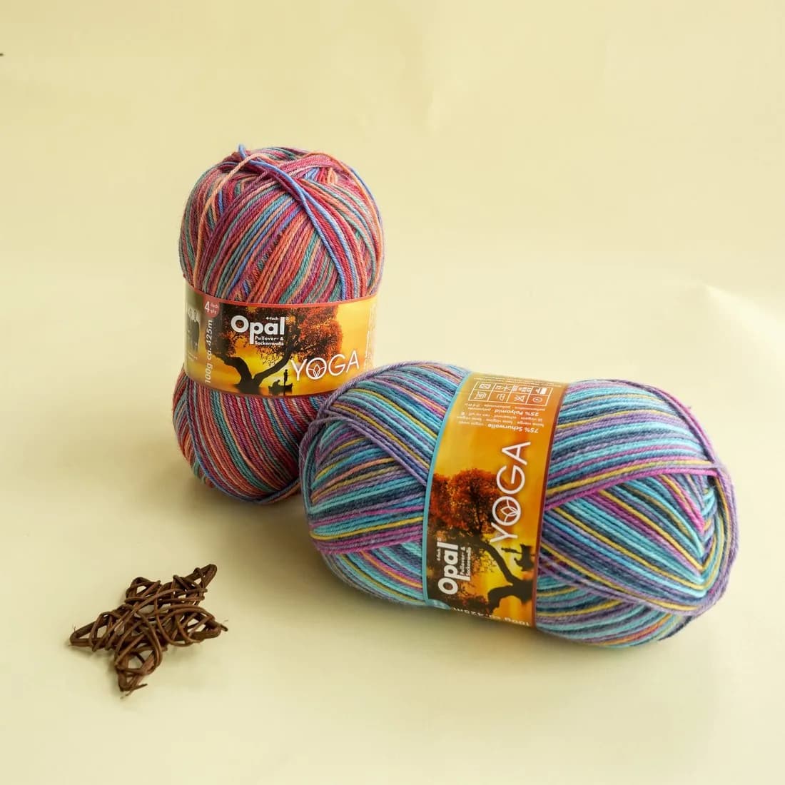 1 Gomitolo 100g Opal Yoga Sock Yarn 75% Lana, 25% Poliammide/Nylon Filato per Calze