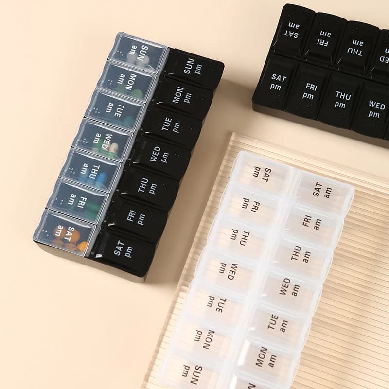 Portable Travel Wallet, Organizer 7 Days 14 Parties, 2 Faces per Day, with Large Parts for Vitamins, Medicines, Fish Oils