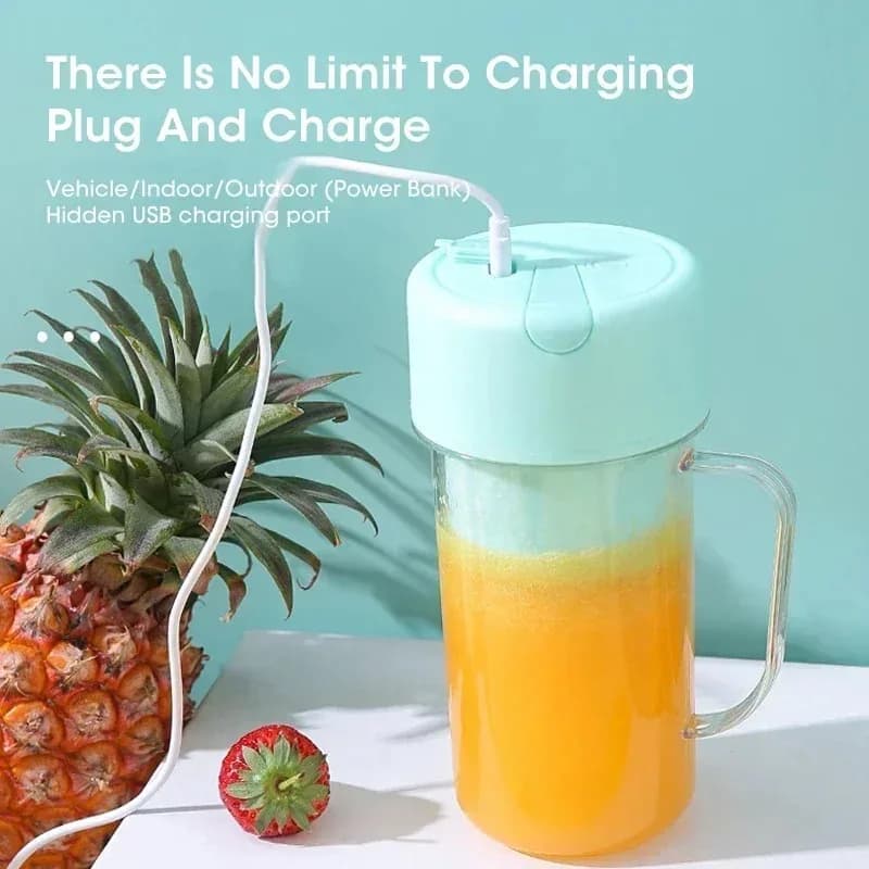 USB Portable Frullator with Cannuccia per Casa, Gym, Travel - 300ml Electric Bottle for Frullati, Rechargeable