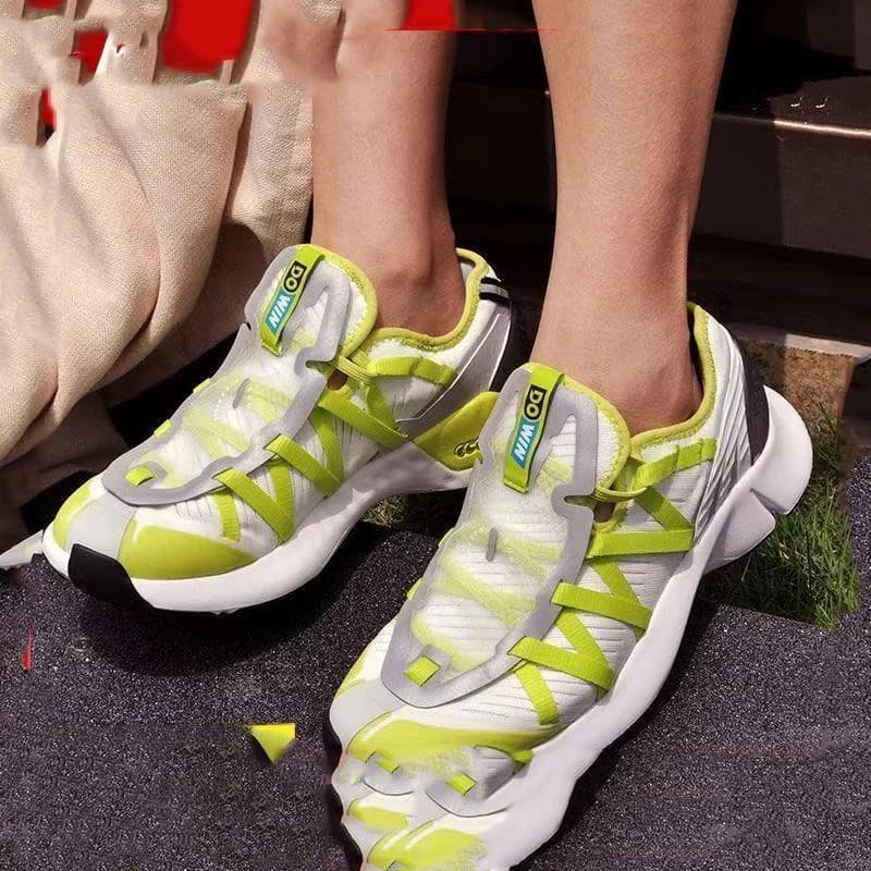 Summer Hot 2025 Scarpe da corsa indossabili leggere professionali Scarpe da corsa per maratona leggere neutre Scarpe da ginnastica