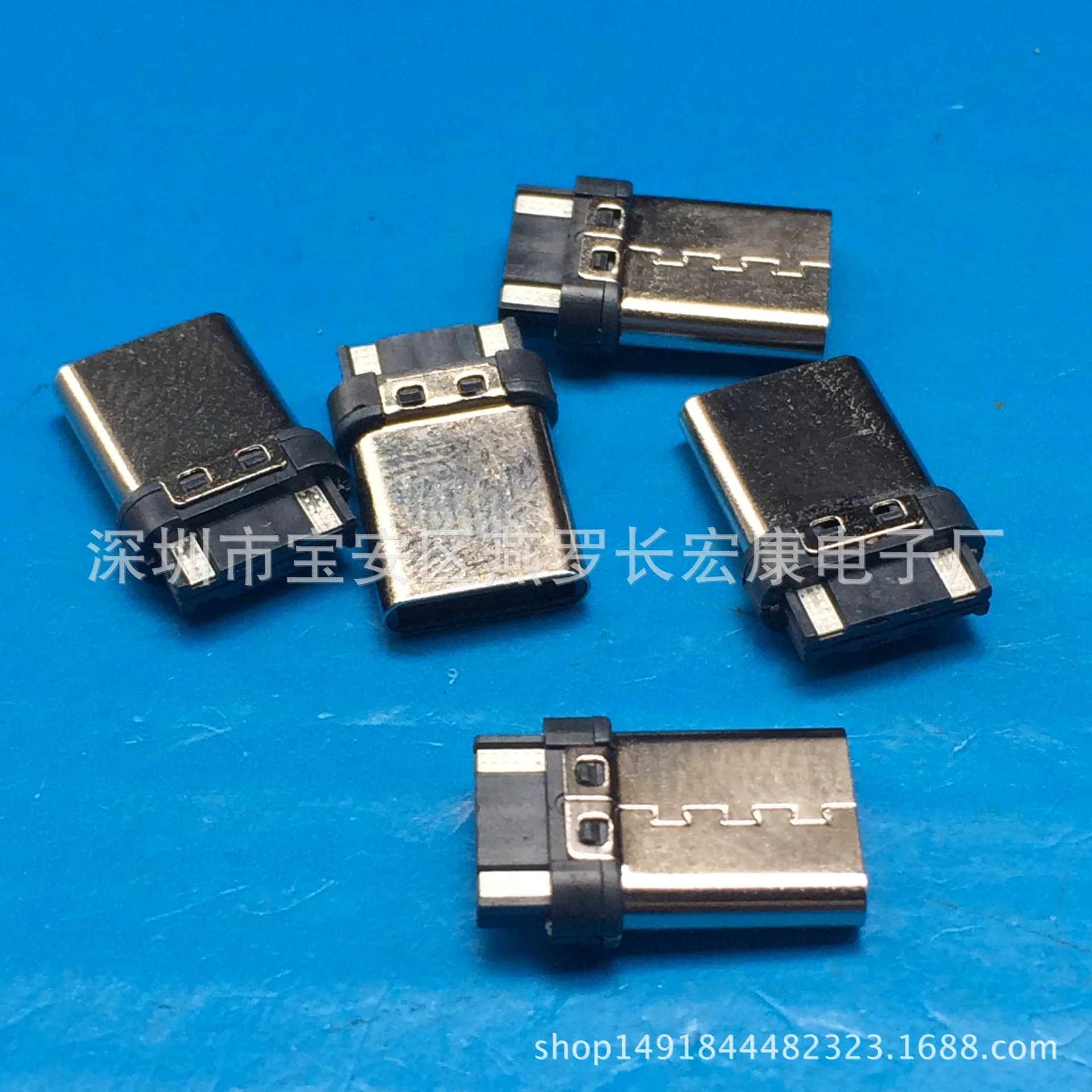 Cavo USB TYPE-C 2.0 con Connettore Maschio a Saldatura Semplice 4P a Doppia Fila, Versione Ricaricabile in Vinile