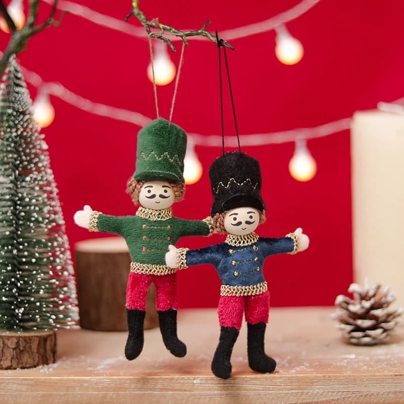 Artificial Plant Christmas Tree Ornaments Scratch Soldiers House Decorations Gift Box Accessories for New Year Gifts