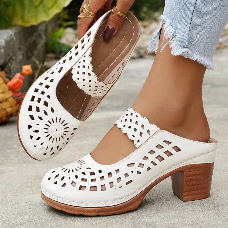 Sandali Estivi Donna con Tacco Grosso 2026 Nuova Moda Scavati Punta Chiusa Slip-on Comodi Tacchi Alti Casual