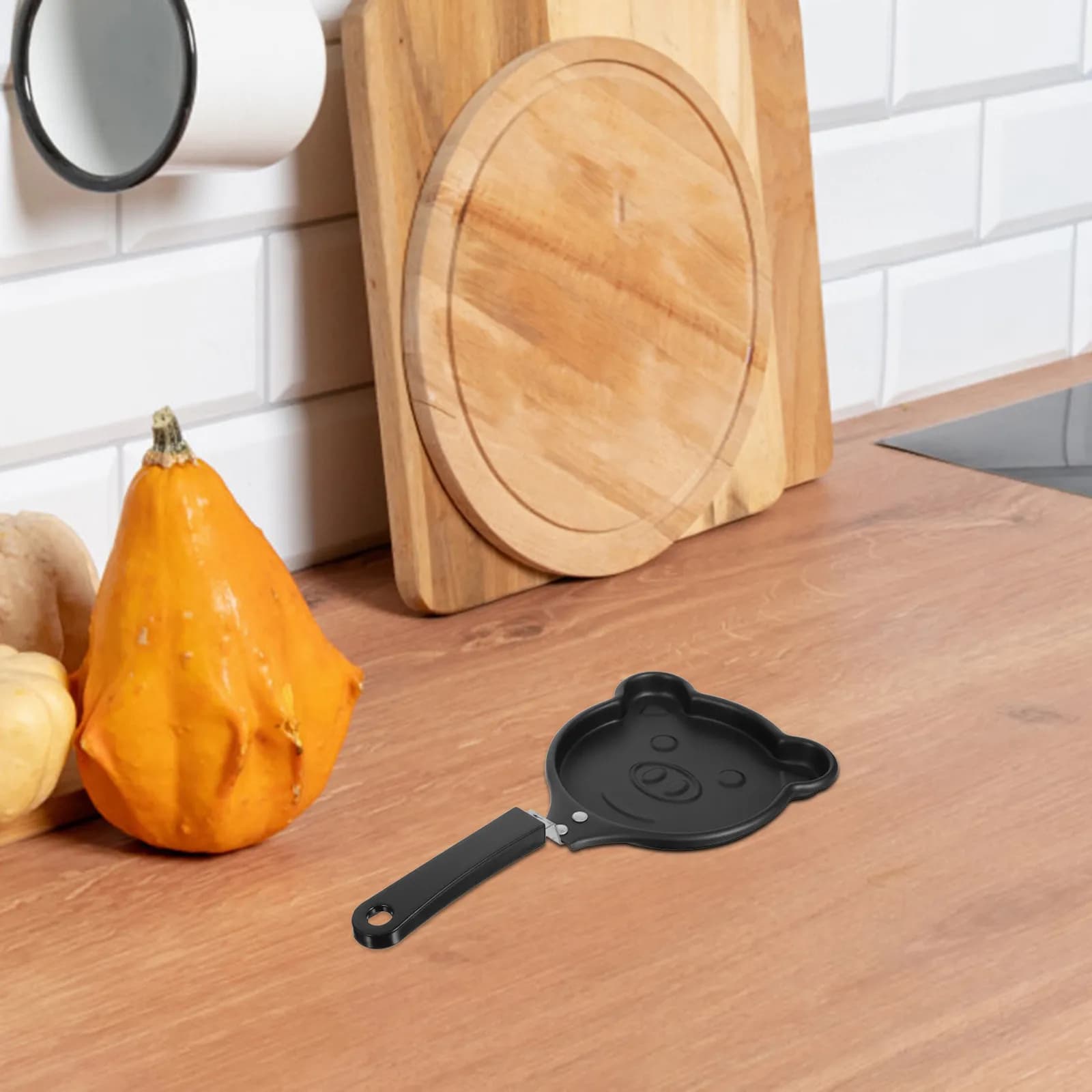 Pig Shaped Non-Stick Frying Pan Fun Cartoon Style Great for Eggs Pancakes Breakfast Nonstick Surface Easy to Clean