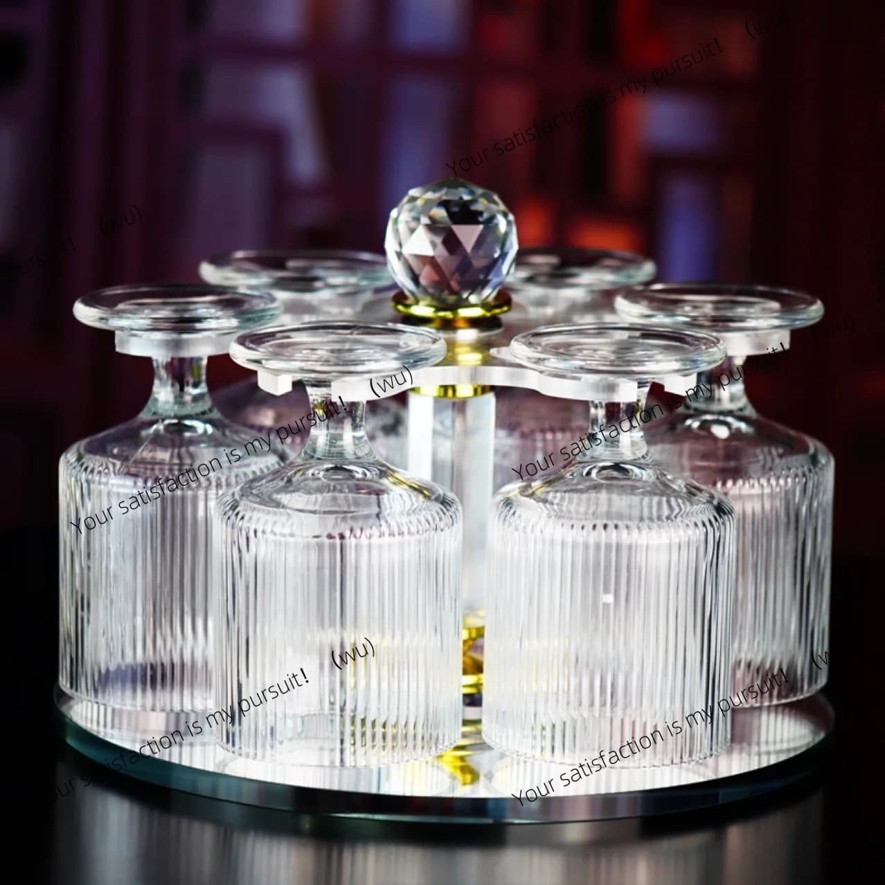 Portabicchieri alto Baijiu Tazza Xiantao 2 due tazze in vetro per uso domestico piccola tazza di brandy portaoggetti rotante per vino rosso
