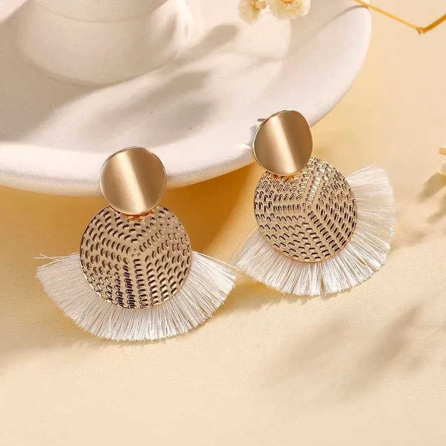 New Bohemian fan-shaped tassel earrings handmade creative jewelry for women