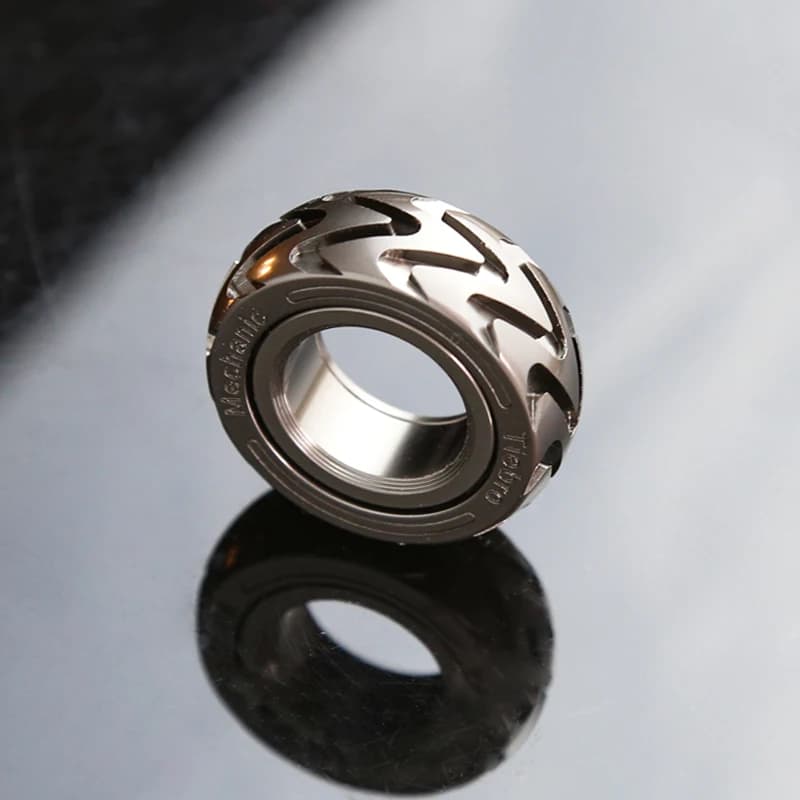 Ruota a cricchetto Fidget Ring Fidget Slider Adulto EDC Metallo Fidget Toys ADHD Mano Spinner Giocattoli antistress Giocattolo da ufficio Regalo per adulti