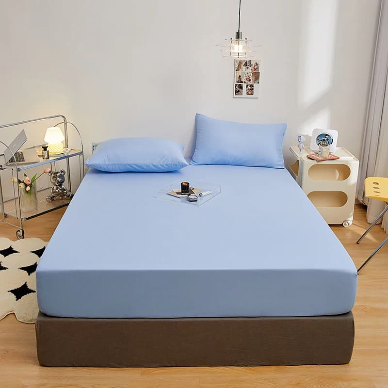 Kuup Set of bed linen Queen Size in polyester 3 pieces Solid color - Sheet with corners and pillow with lining for mattress with elastic band