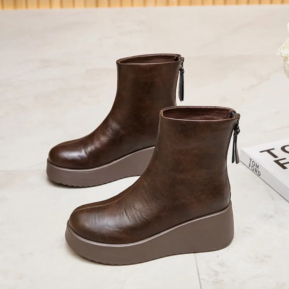Stivali da donna 2026 Autunno e Inverno Piattaforma in pelle Scarpe da donna Velluto Testa grande Retro Casual Stivali da donna Muffin Scarpe